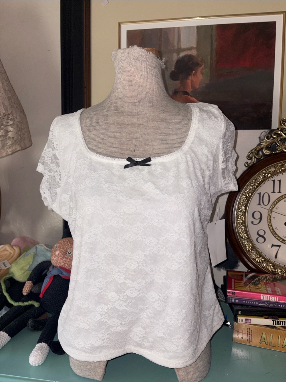 Women’s White Lace Scoop Neck Top with Bow